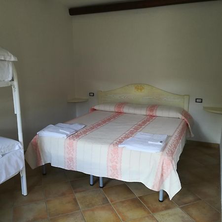 Agriturismo Donnolu Tertenìa Quarto foto
